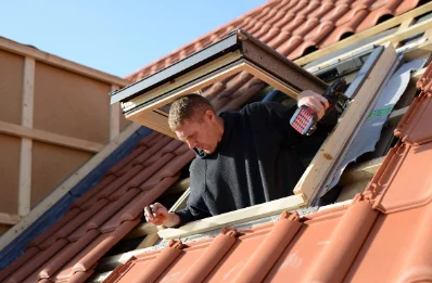 Pose de fenêtres de toit Velux à Cleuville